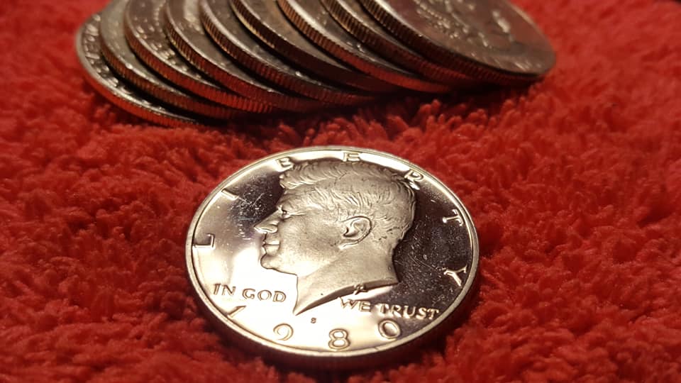 What are the benefits of coin collecting?