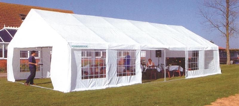 Go For A Customized Wedding Party Tent
