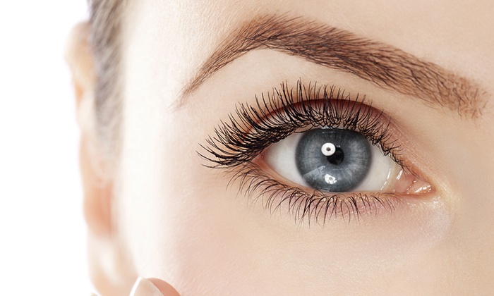 TRICKY NATURAL EYELASH TYPES AND PROFESSIONAL TIPS