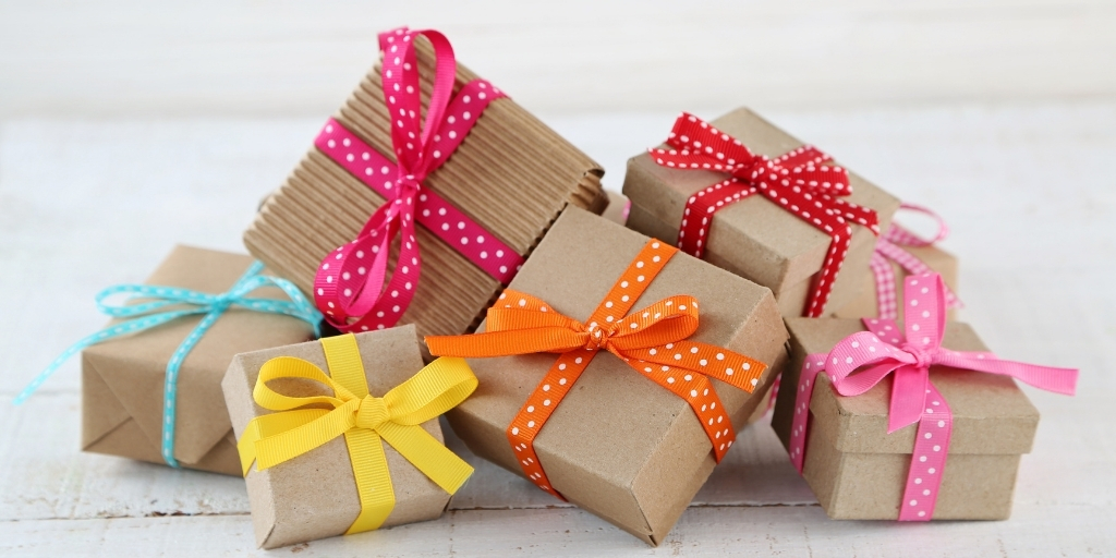 Why is it important to give a good gift?