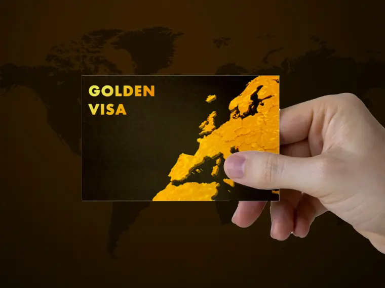Factors to Consider When Choosing Greece’s Golden Visa Program